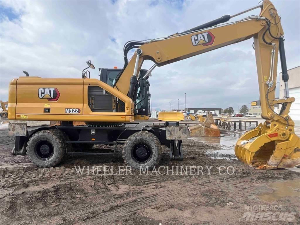 CAT M322 Pelle sur chenilles