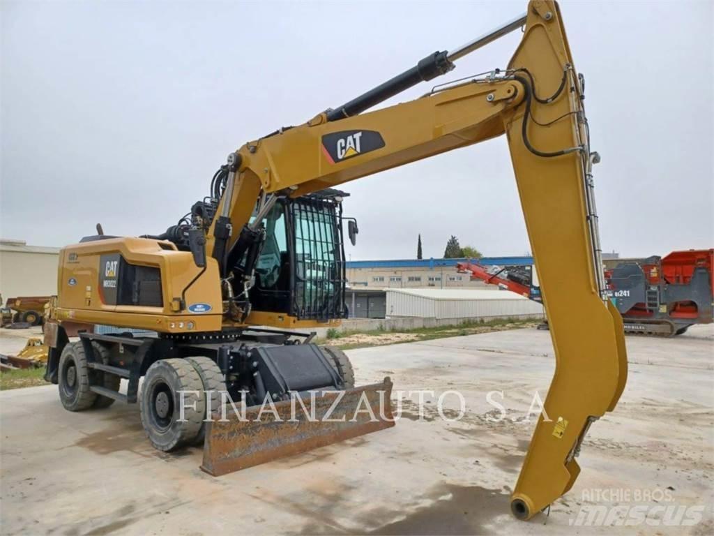 CAT MH3022 Pelle sur pneus
