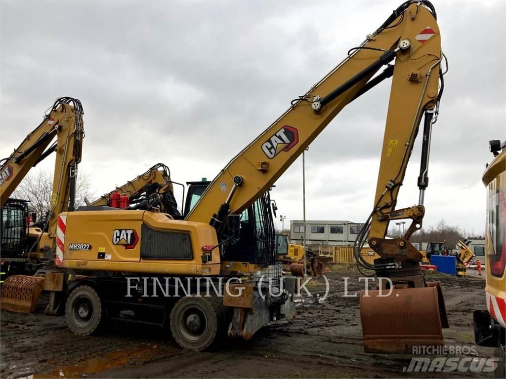 CAT MH3022 Pelle sur pneus