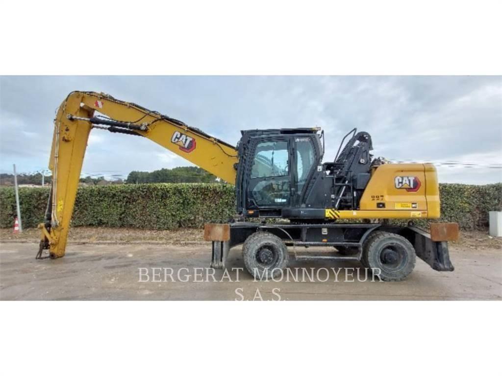 CAT MH3026 Pelle sur pneus