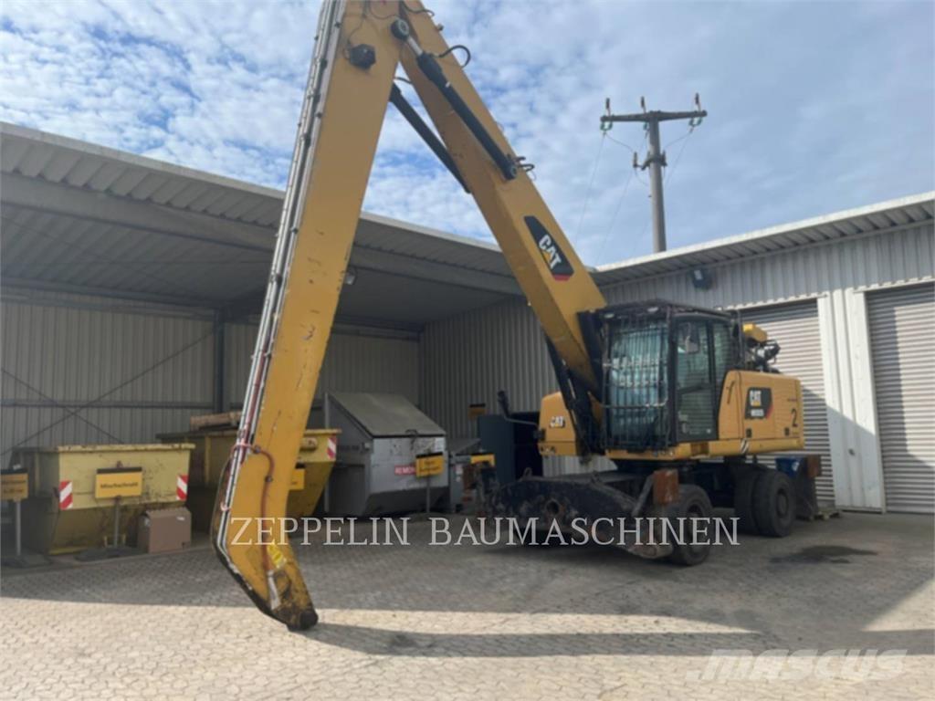 CAT MH3026-06C Pelle de démolition