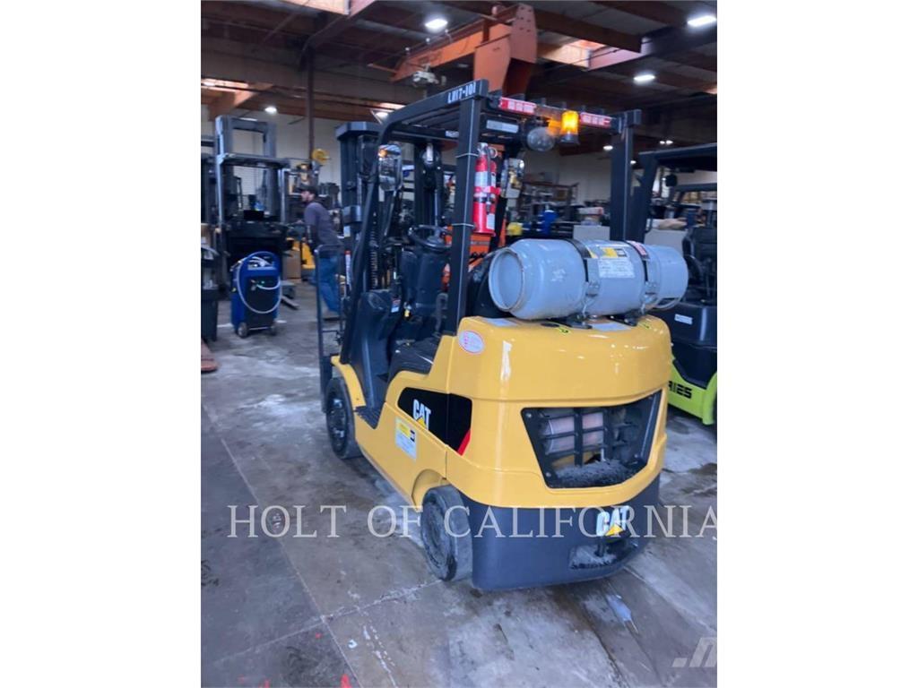 CAT MITSUBISHI C6000-LE Autres Chariots élévateurs