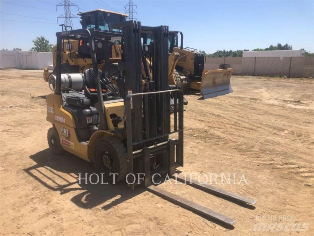 CAT MITSUBISHI GP25N5 Autres Chariots élévateurs