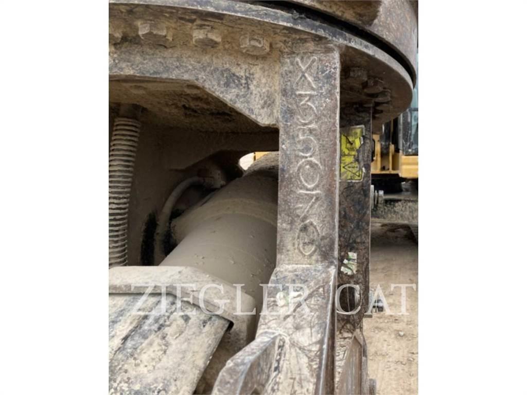 CAT MP20 Pelle sur chenilles