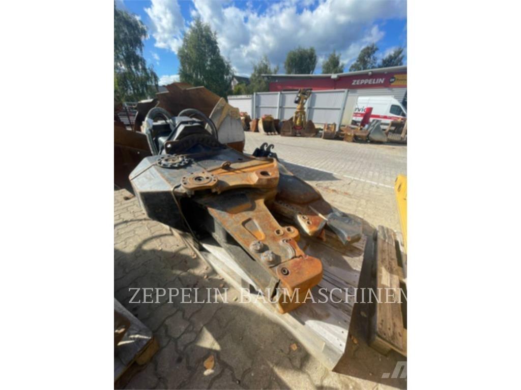 CAT MP318 Concasseur de Travaux Publics