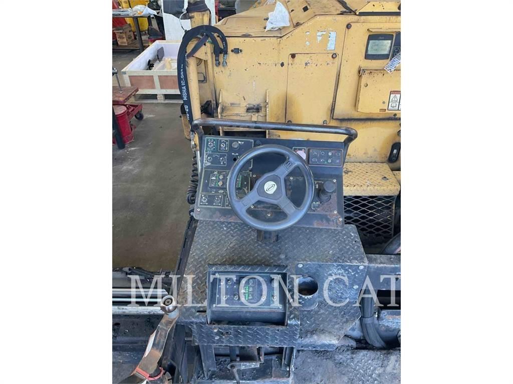 CAT P385B-2194 Finisseur