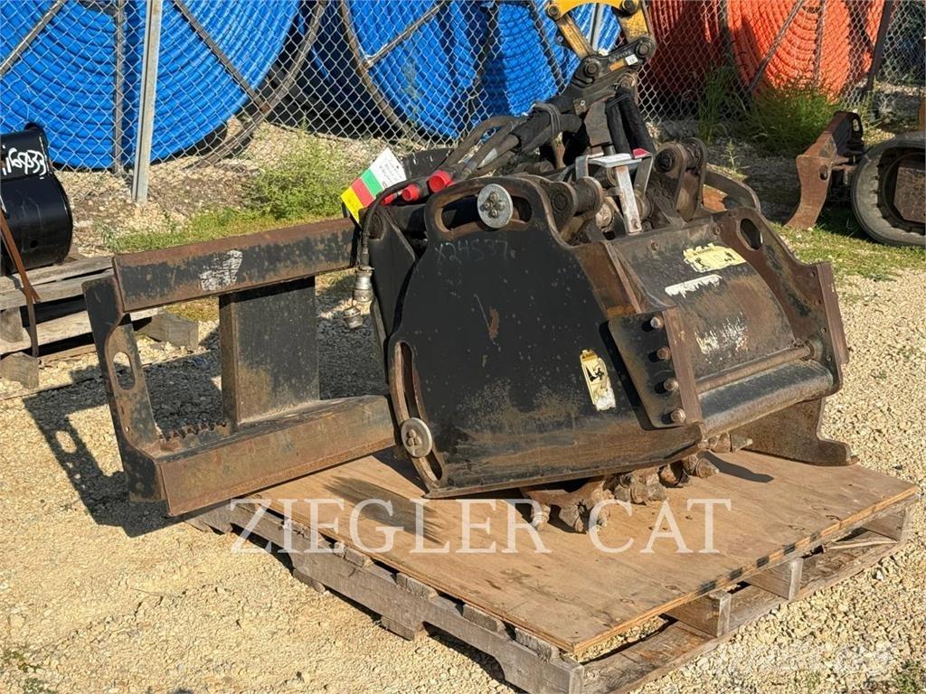 CAT PC205 Chargeuse compacte