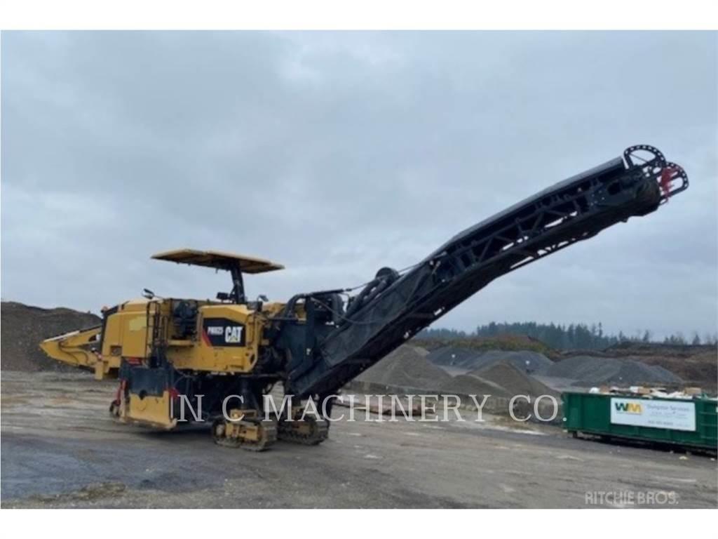 CAT PM825 Finisseur