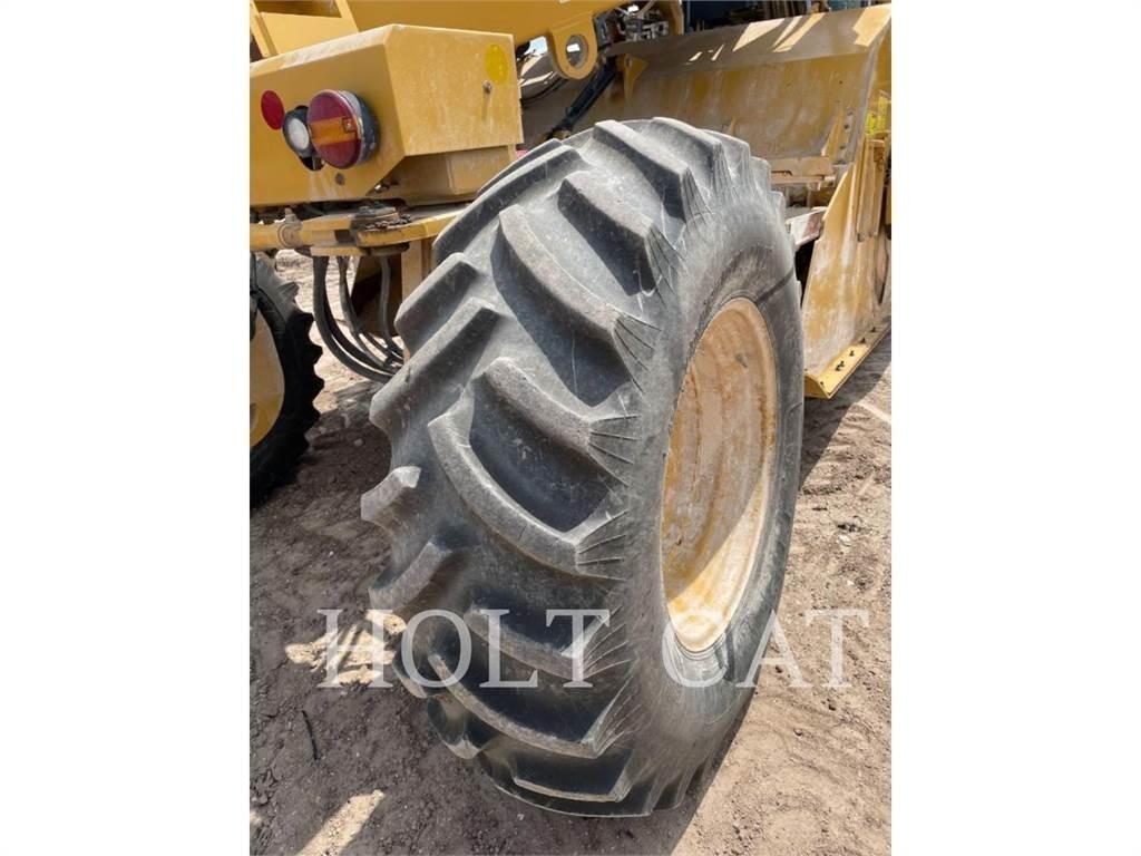CAT RM400 Recycleur bitume