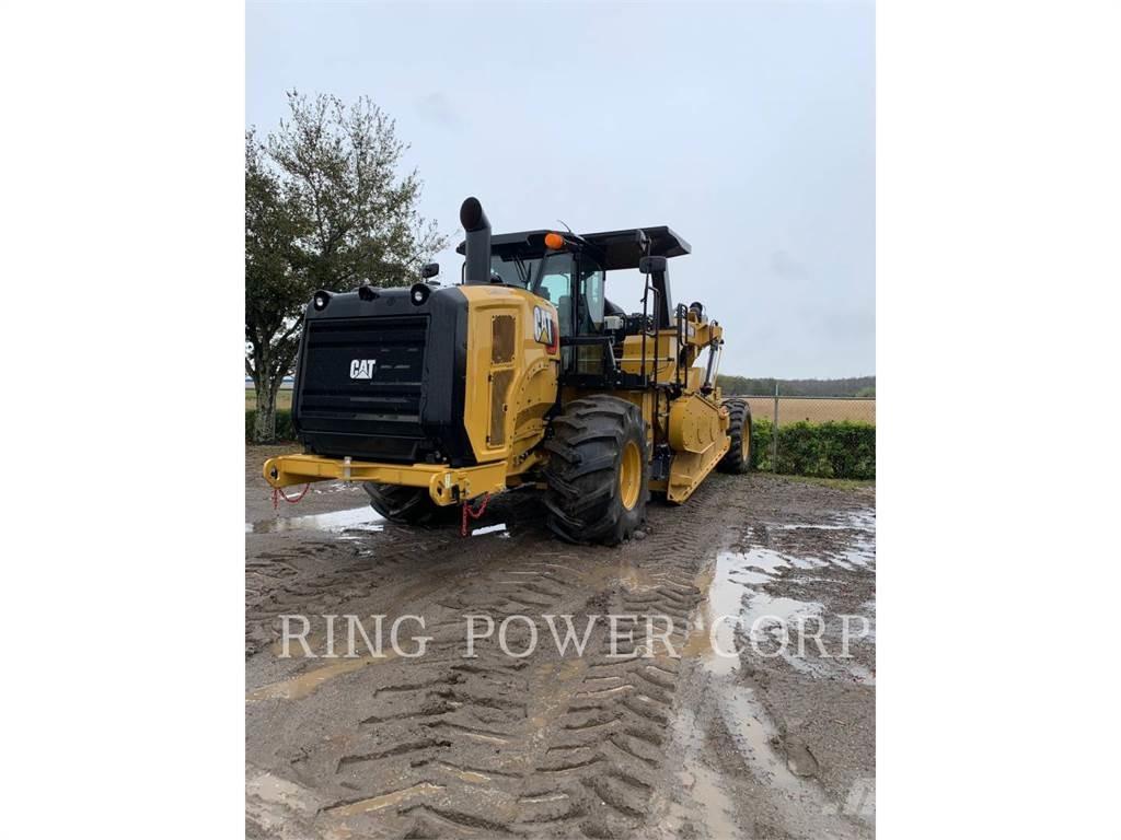 CAT RM400 Recycleur bitume