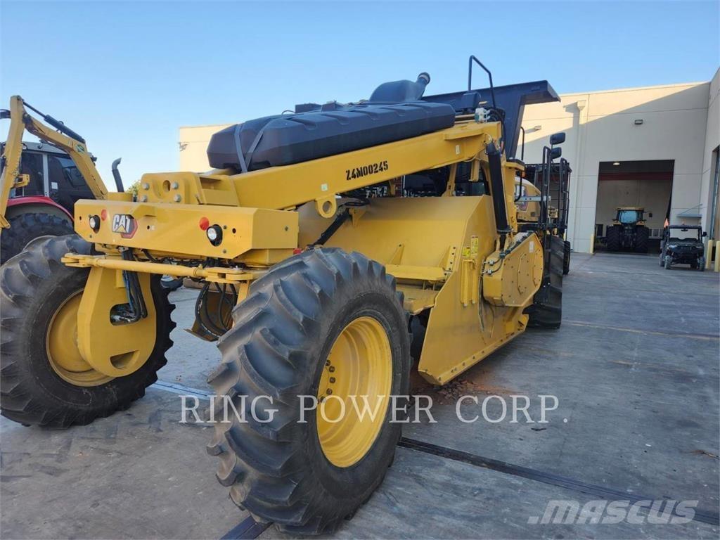 CAT RM400 Recycleur bitume