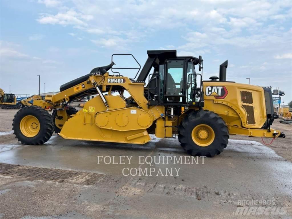 CAT RM400-01 Finisseur