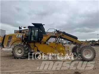 CAT RM400 CAB Recycleur bitume