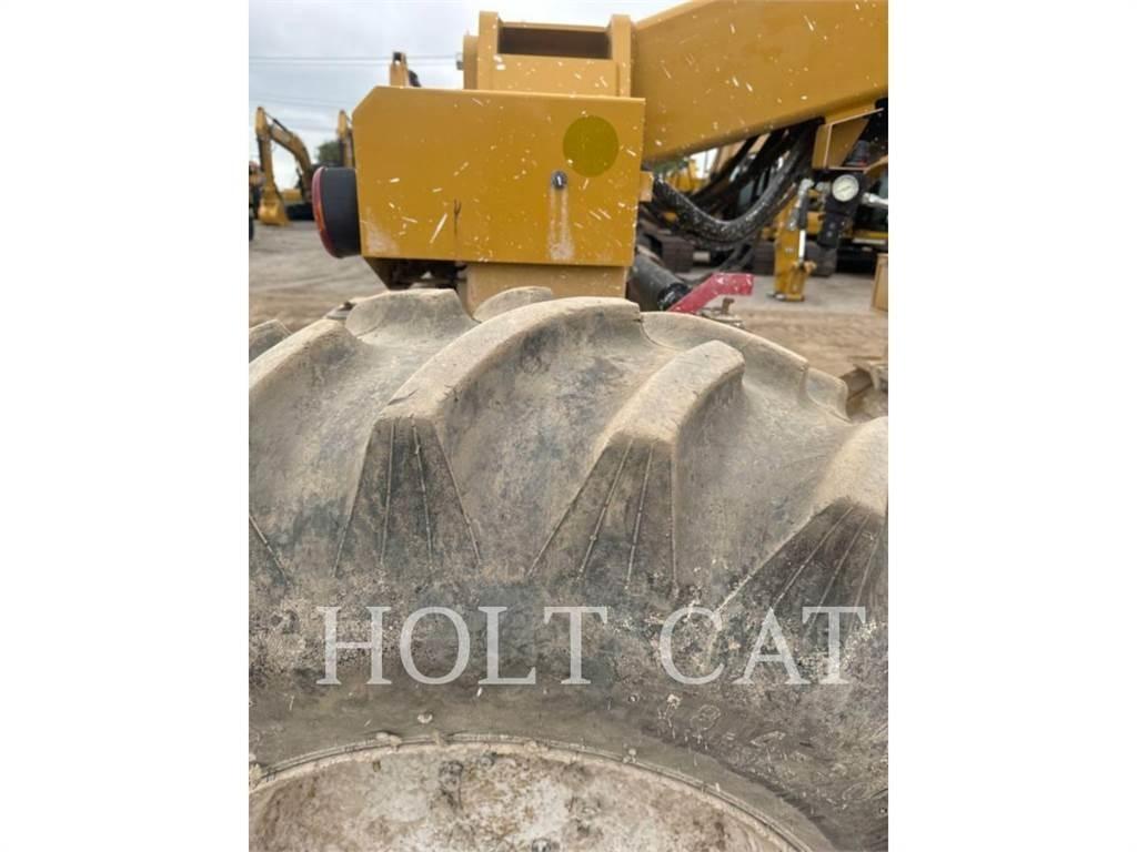 CAT RM400 CAB Recycleur bitume