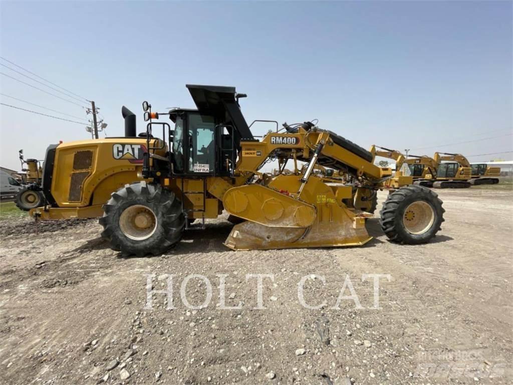 CAT RM400 CAB Recycleur bitume