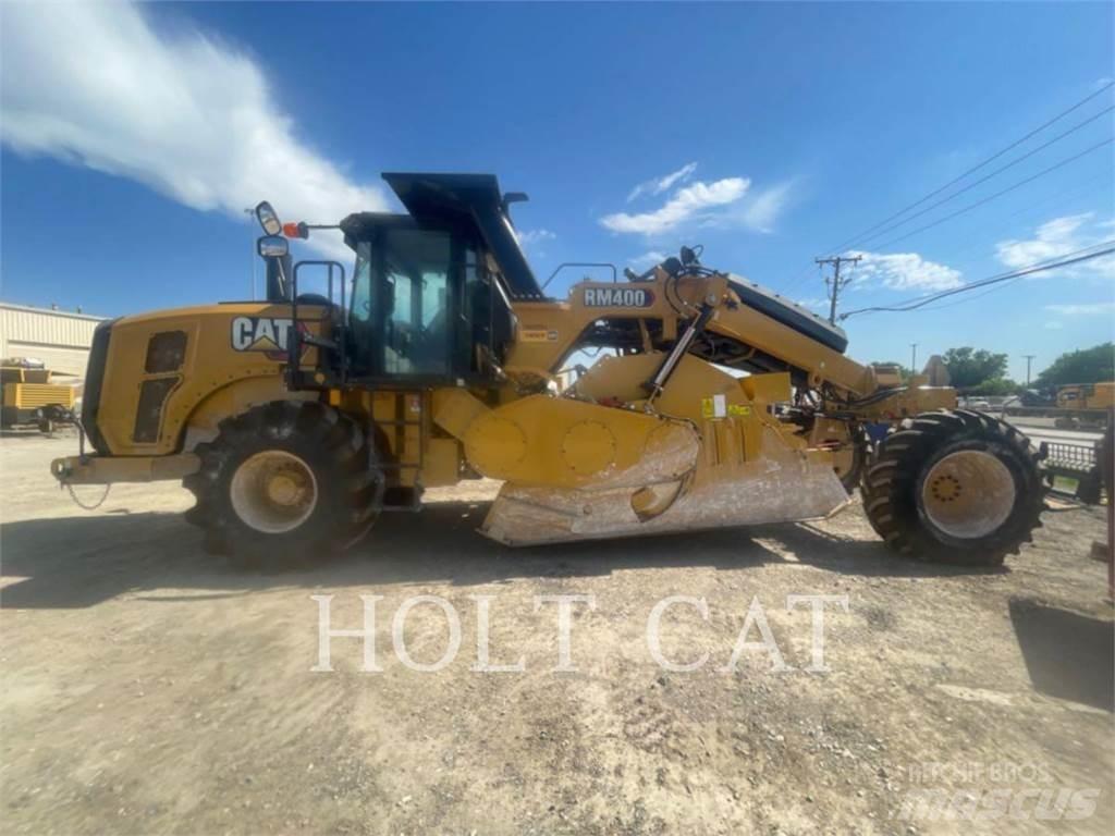 CAT RM400 CAB Recycleur bitume