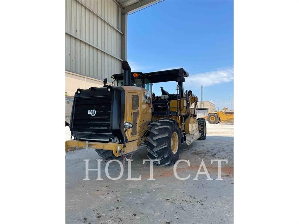 CAT RM400 CAB Recycleur bitume