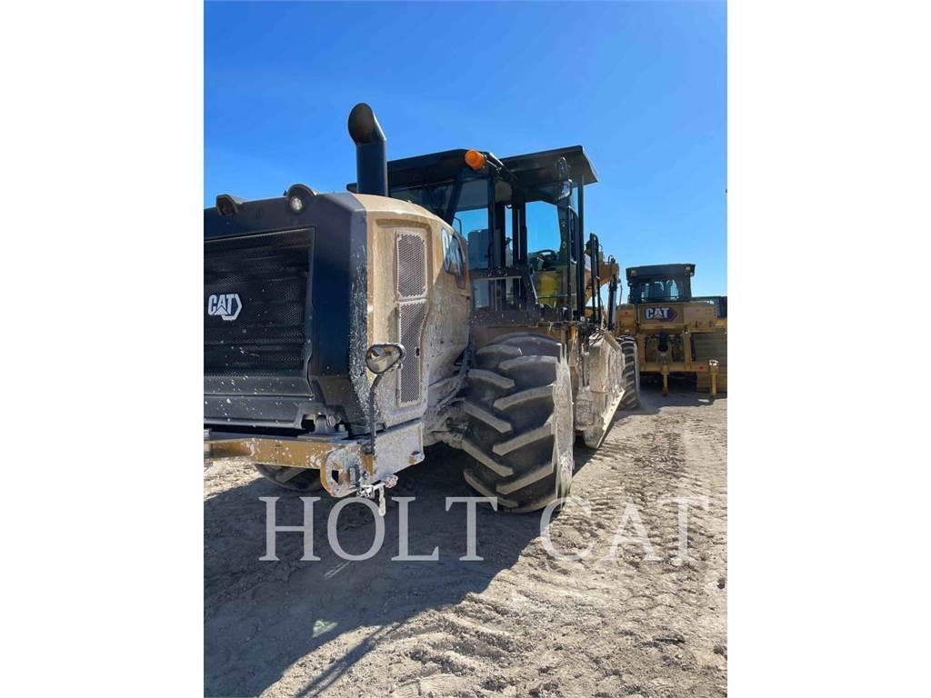 CAT RM400 CAB Recycleur bitume