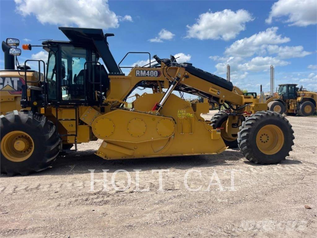 CAT RM400 CAB Recycleur bitume