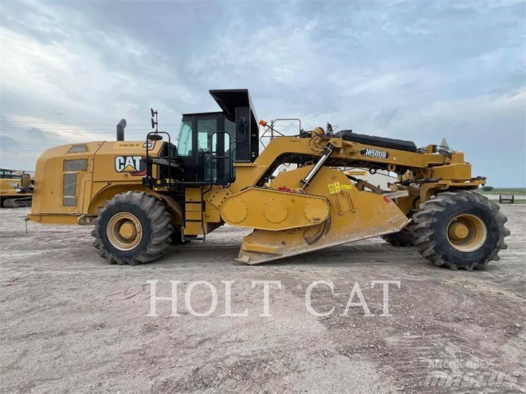 CAT RM500B CAB Recycleur bitume