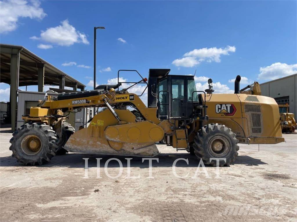 CAT RM500B CAB Recycleur bitume