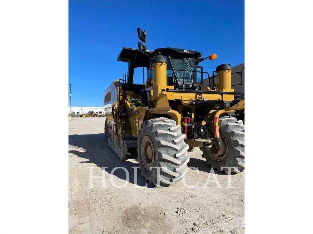 CAT RM600 CAB Recycleur bitume