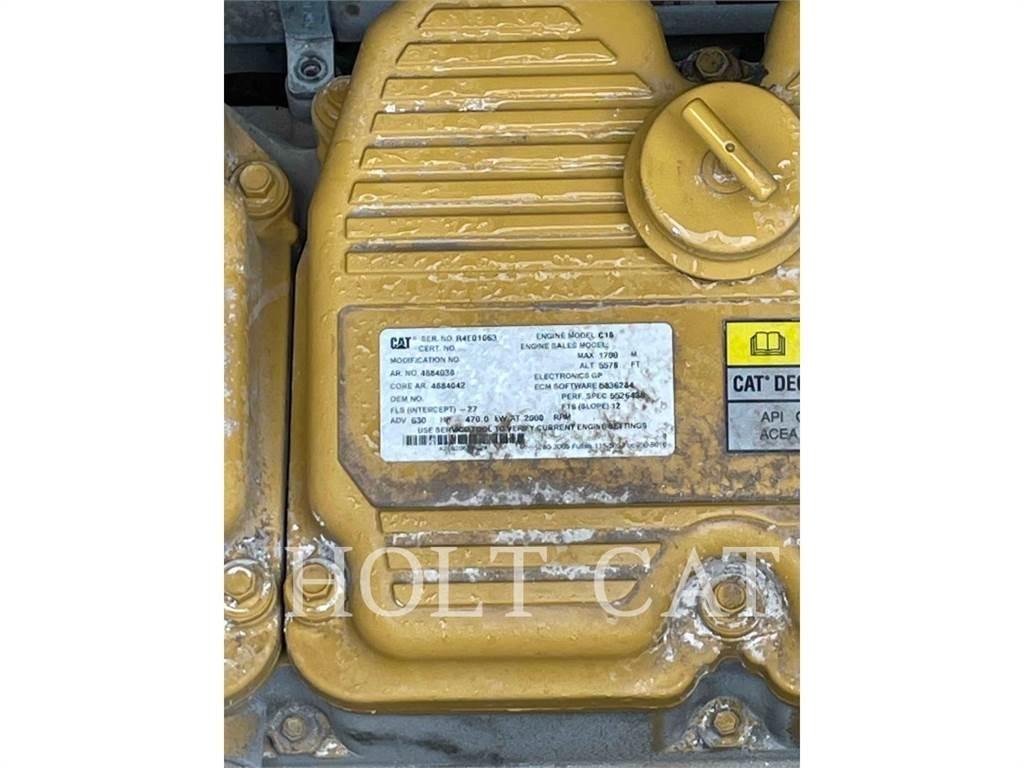 CAT RM600 CAB Recycleur bitume