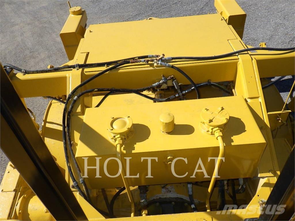 CAT RR-250B Recycleur bitume