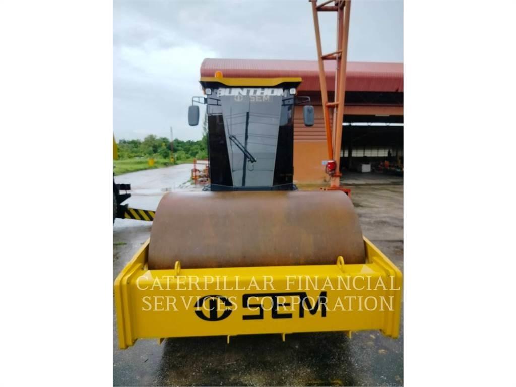 CAT SEM510 Rouleaux monocylindre