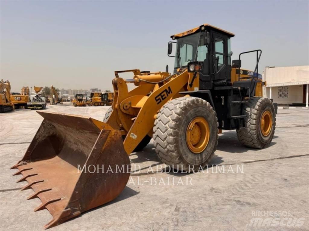 CAT SEM655D Chargeuse sur pneus