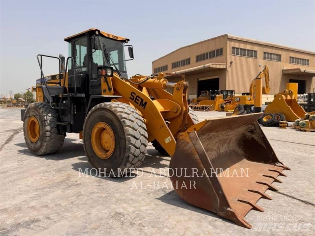 CAT SEM655D Chargeuse sur pneus
