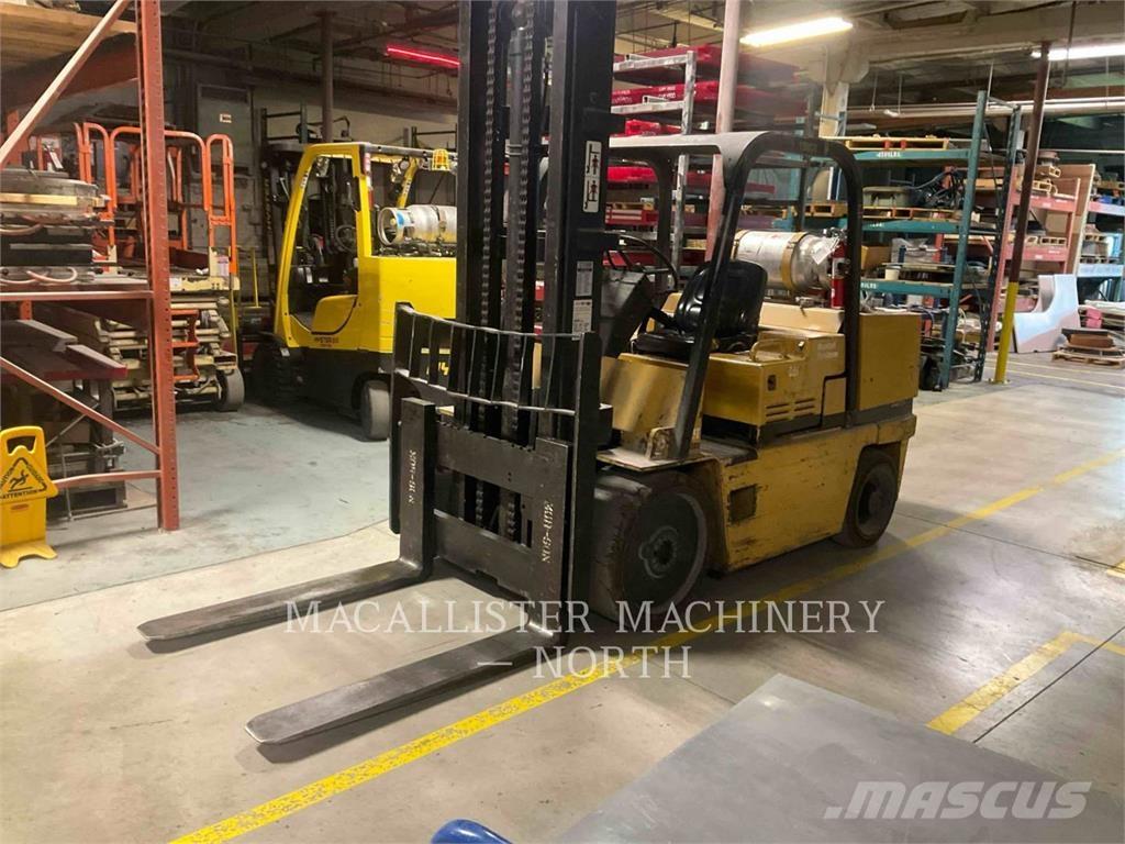 CAT T150D Autres Chariots élévateurs