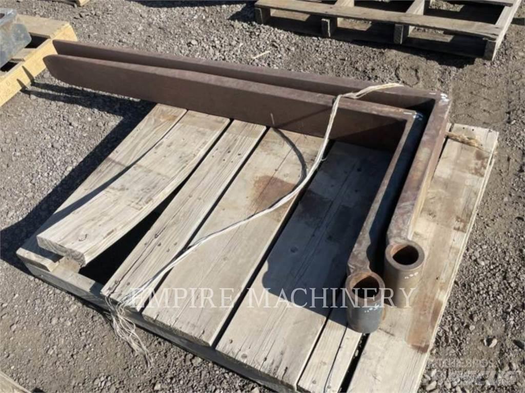 CAT TH TNS60 Fourche