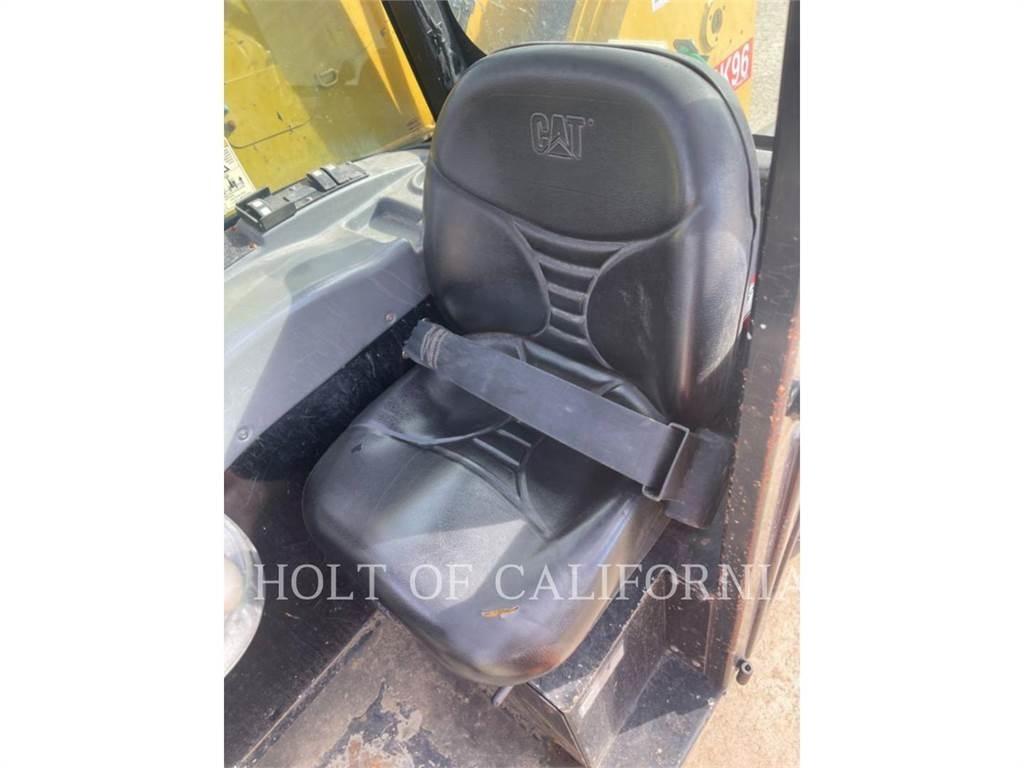CAT TH255 Chariot télescopique