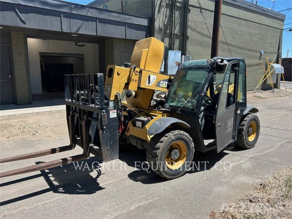 CAT TH255 Chariot télescopique