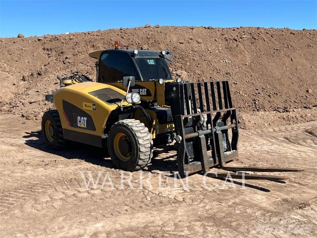 CAT TH255C Chariot télescopique