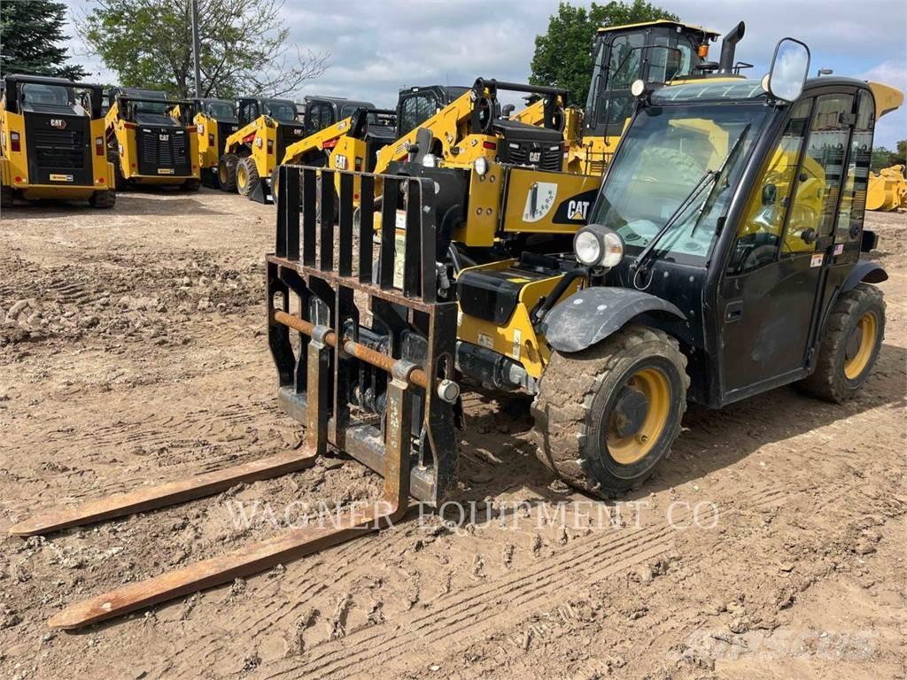CAT TH255C Chariot télescopique