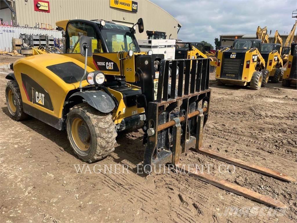 CAT TH255C Chariot télescopique