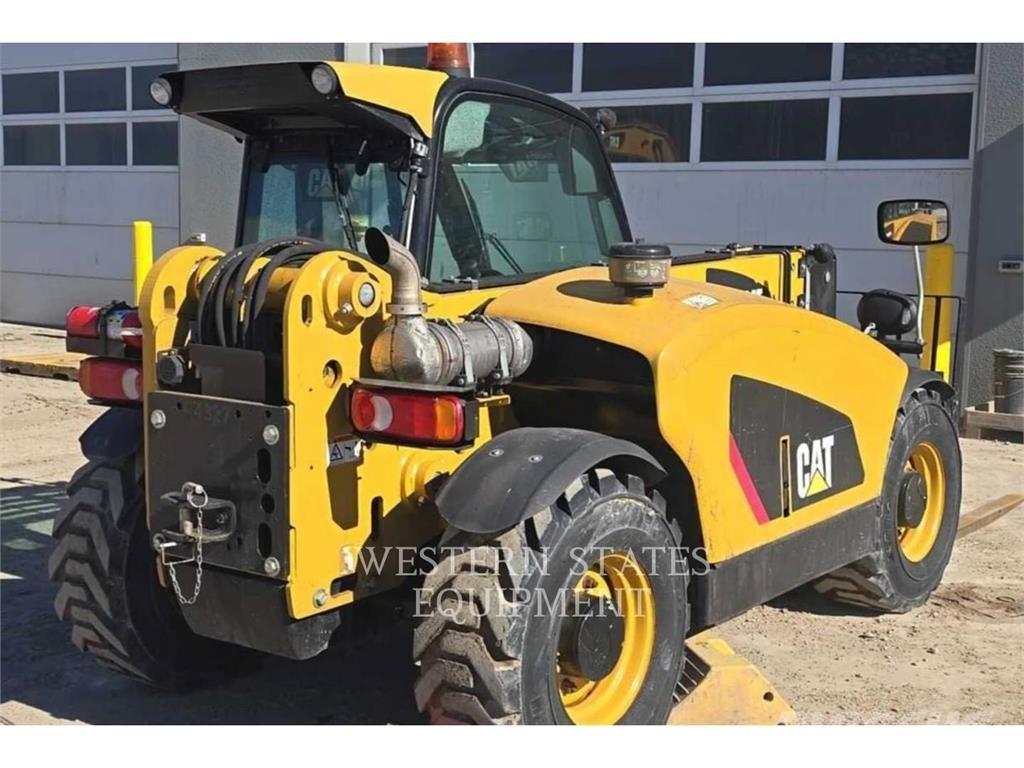 CAT TH255C Chariot télescopique