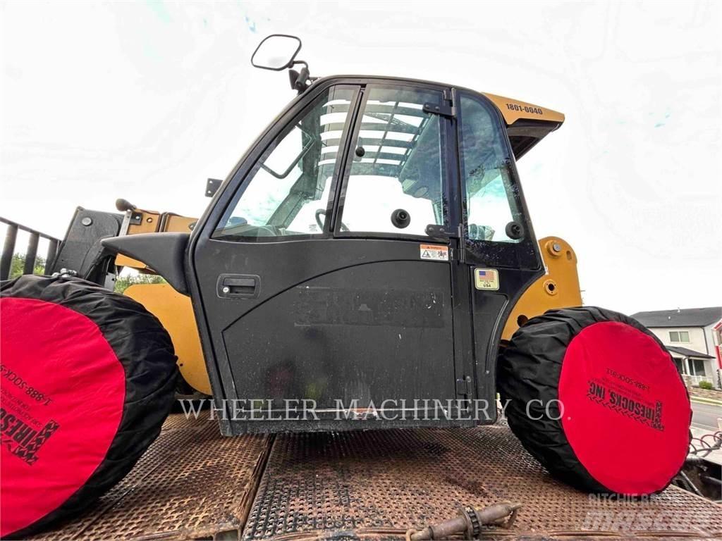 CAT TH255C CB Chariot télescopique