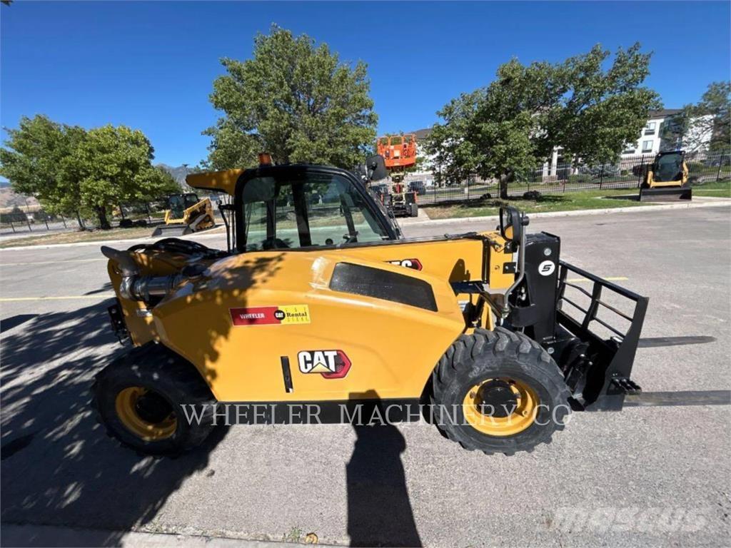 CAT TH255C CB Chariot télescopique