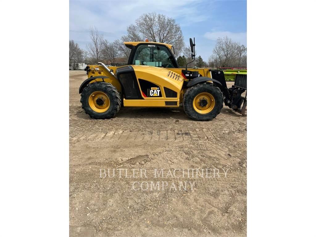 CAT TH408D Chariot télescopique