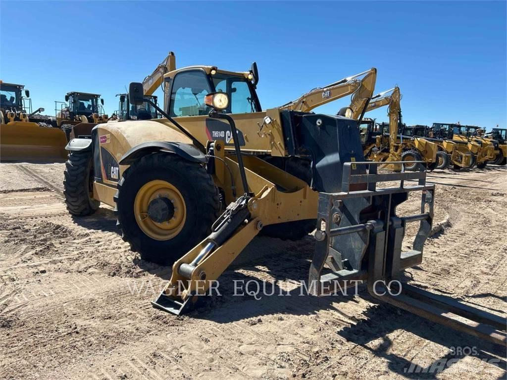 CAT TH514D Chariot télescopique