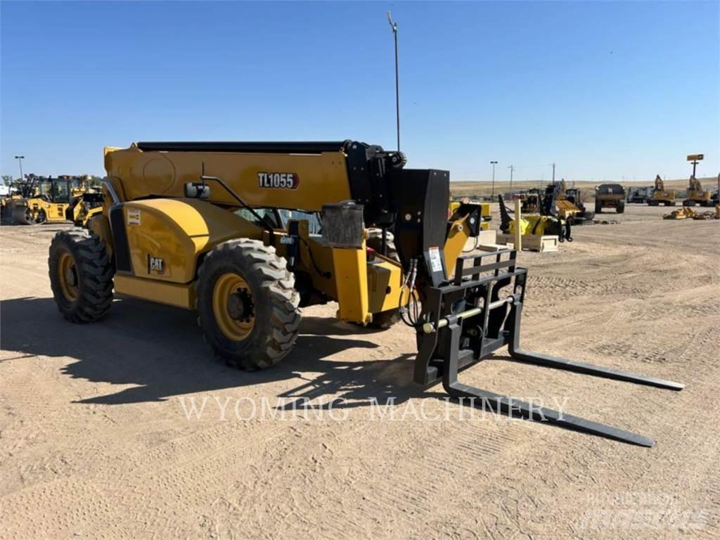 CAT TL1055 Chariot télescopique
