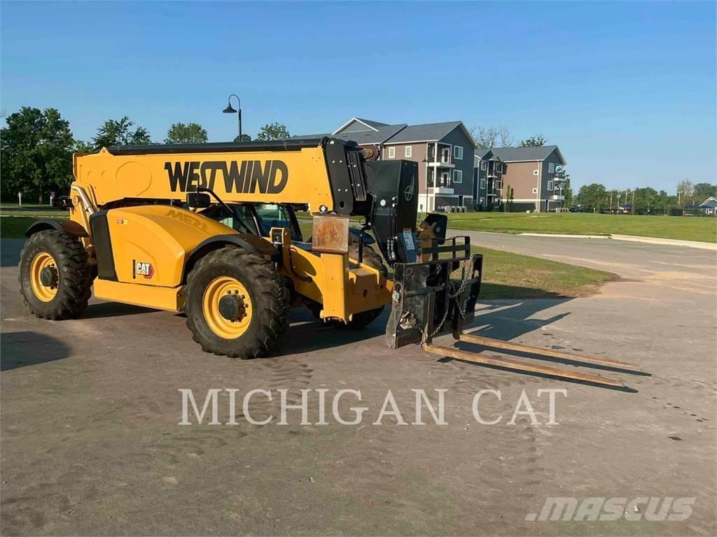 CAT TL1055 Chariot télescopique