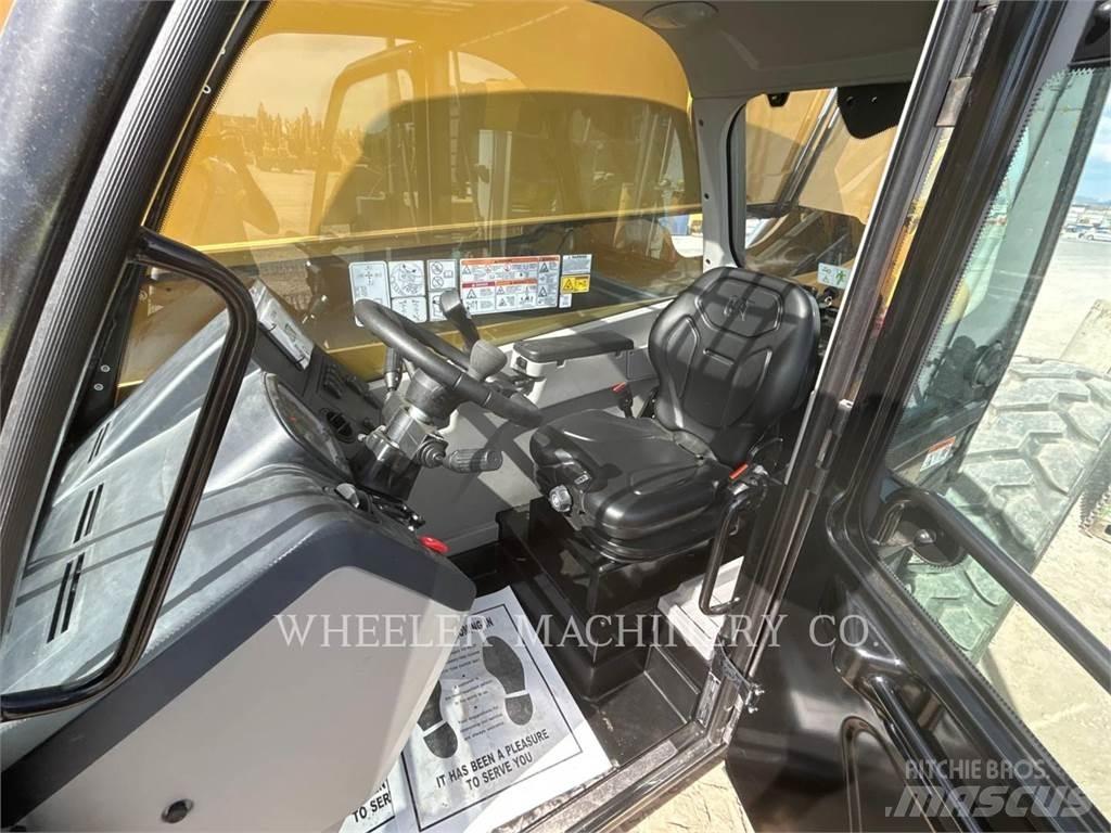 CAT TL1055-05 Chariot télescopique
