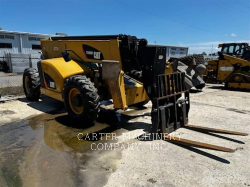 CAT TL1055D Chariot télescopique