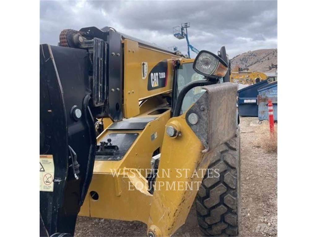 CAT TL1055D Chariot télescopique