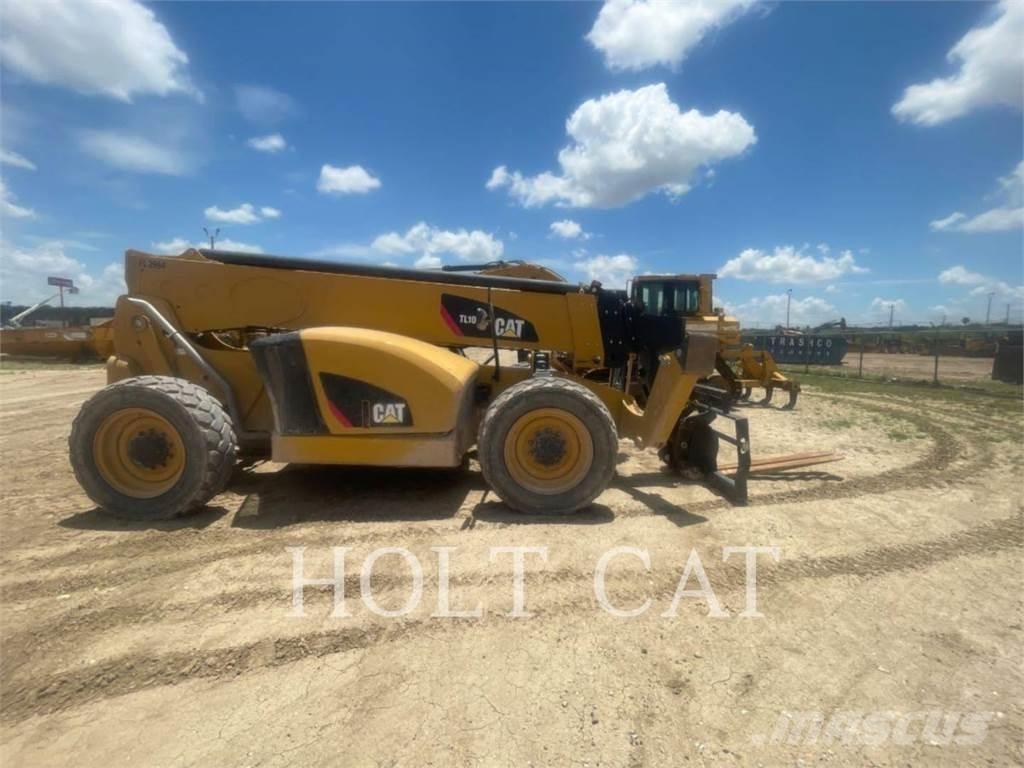 CAT TL1055D Chariot télescopique