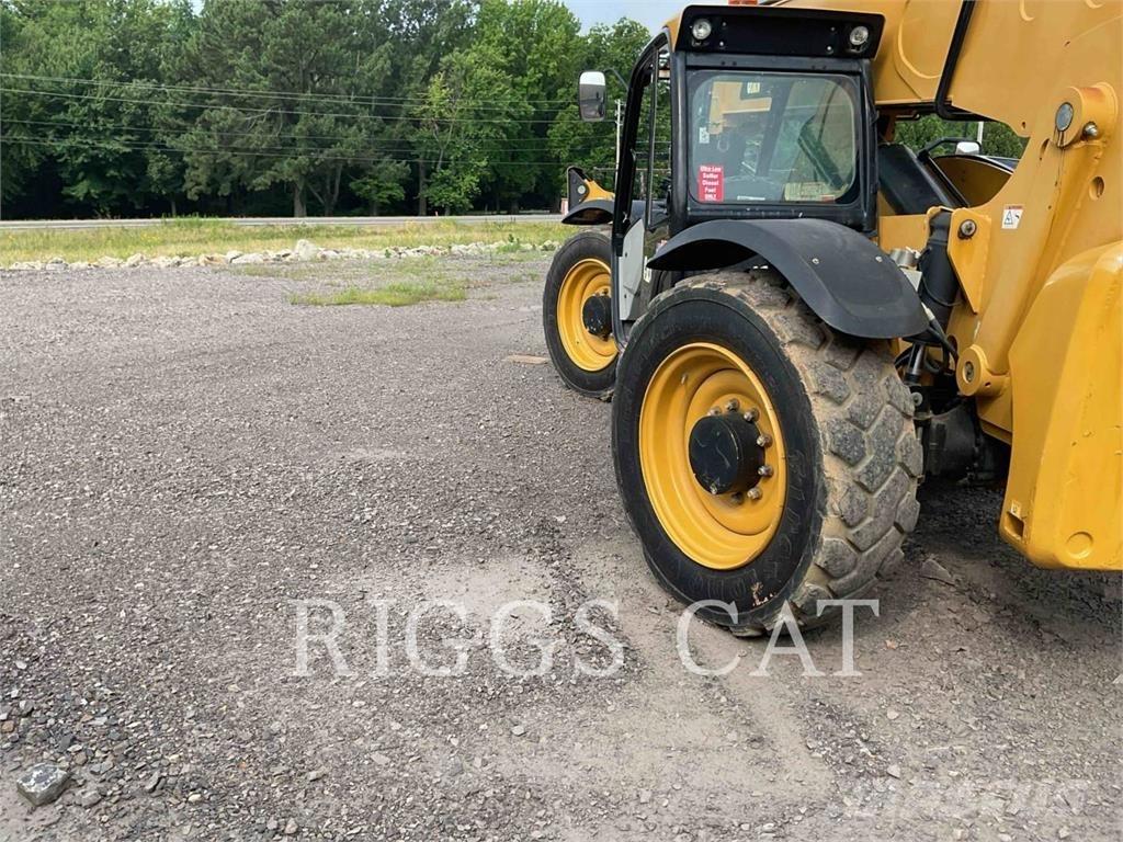 CAT TL1055D Chariot télescopique